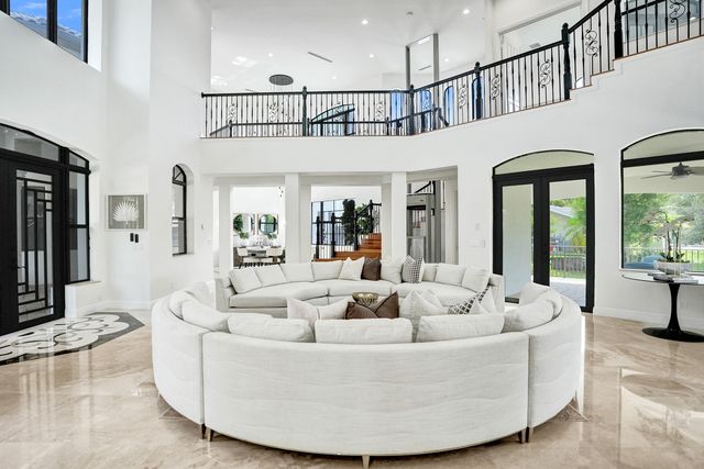11600 NW 8th Street, Plantation, FL 33325