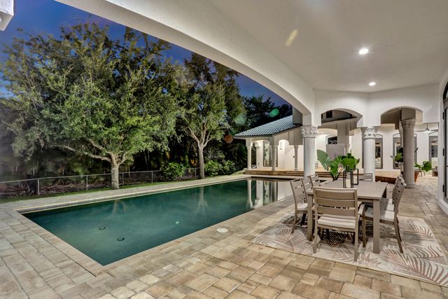11600 NW 8th Street, Plantation, FL 33325