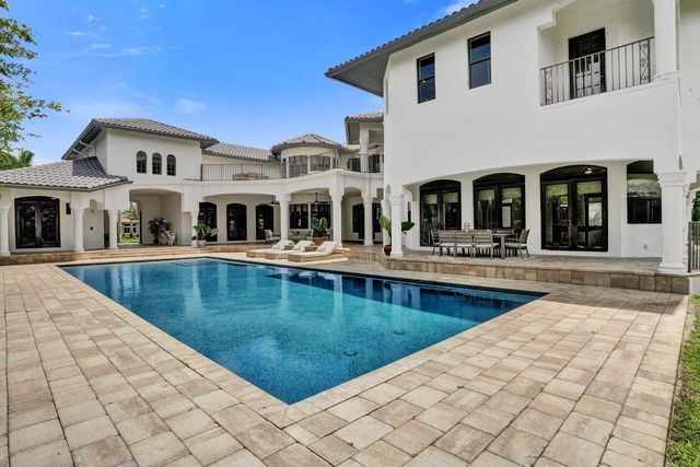 11600 NW 8th Street, Plantation, FL 33325