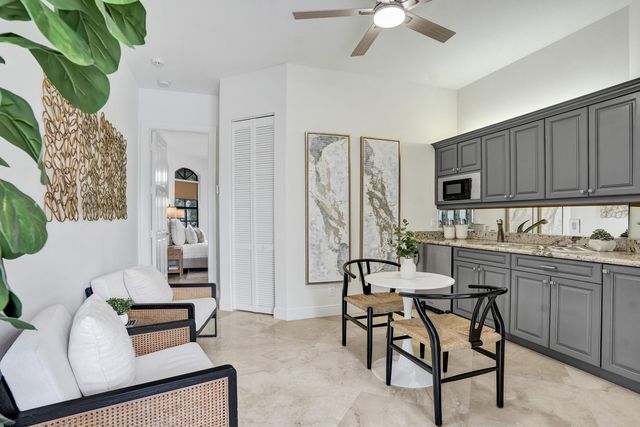 11600 NW 8th Street, Plantation, FL 33325
