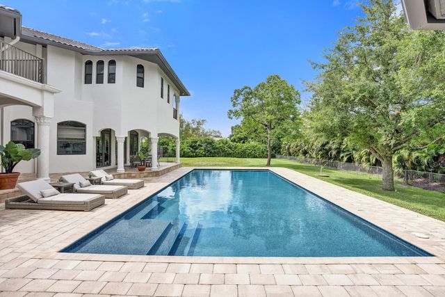 11600 NW 8th Street, Plantation, FL 33325