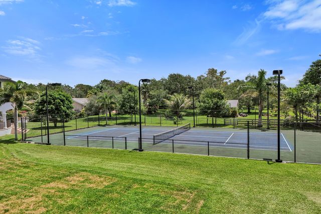 11600 NW 8th Street, Plantation, FL 33325
