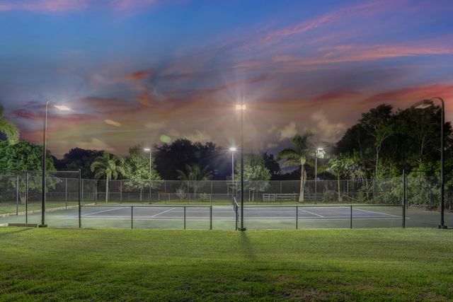 11600 NW 8th Street, Plantation, FL 33325