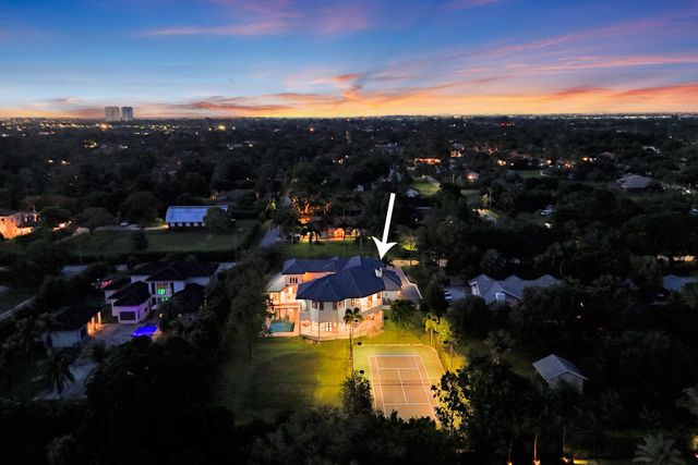11600 NW 8th Street, Plantation, FL 33325