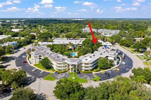 1100 Ponce De Leon Circle N 104, Vero Beach, FL 32960