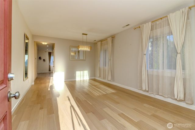 4820 O Court NE, Auburn, WA 98002