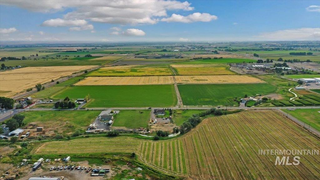 3940 N 2300 E, Filer, ID 83328 photo 10