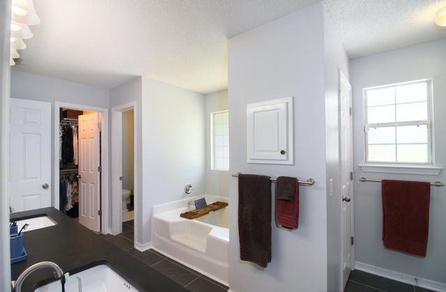 7255 Australian Street, Navarre, FL 32566