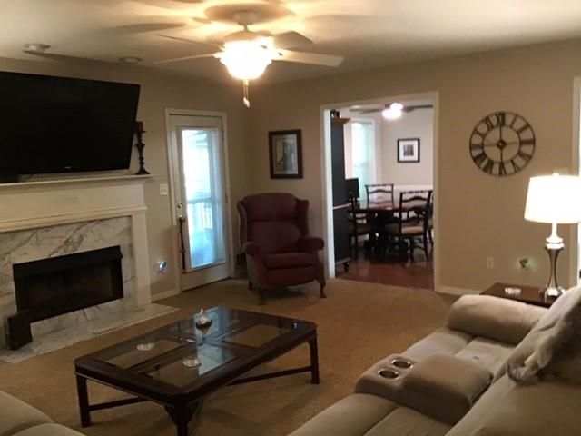 198 Rowan Drive, Mcdonough, GA 30252