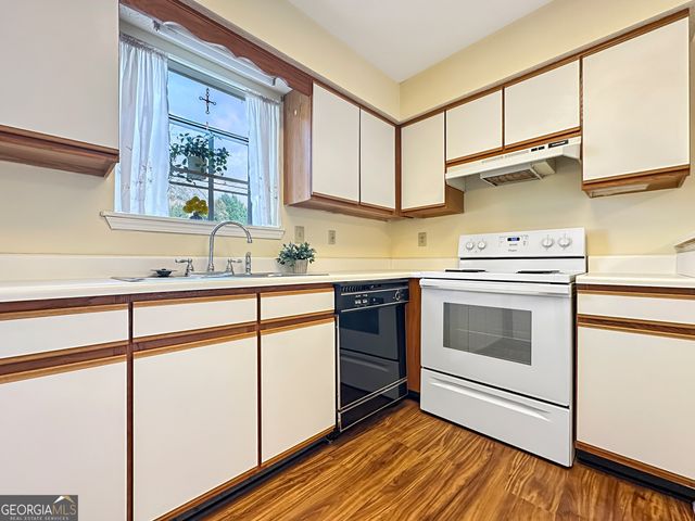 502 Iris Glen, Peachtree City, GA 30269