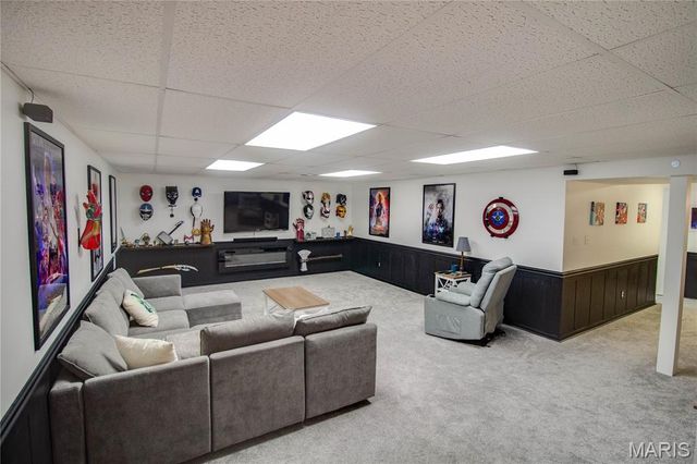 2190 Morning Star Drive, Alton, IL 62002