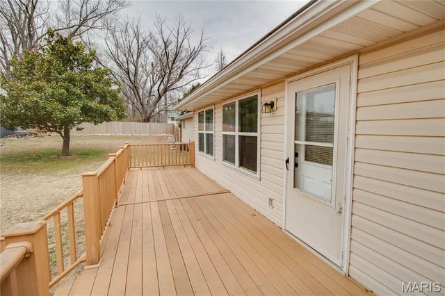 2190 Morning Star Drive, Alton, IL 62002