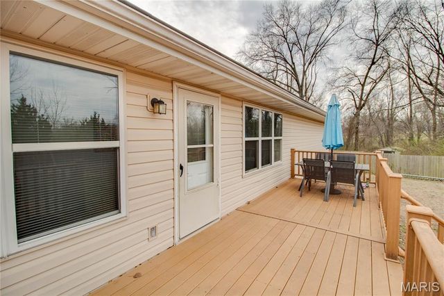 2190 Morning Star Drive, Alton, IL 62002