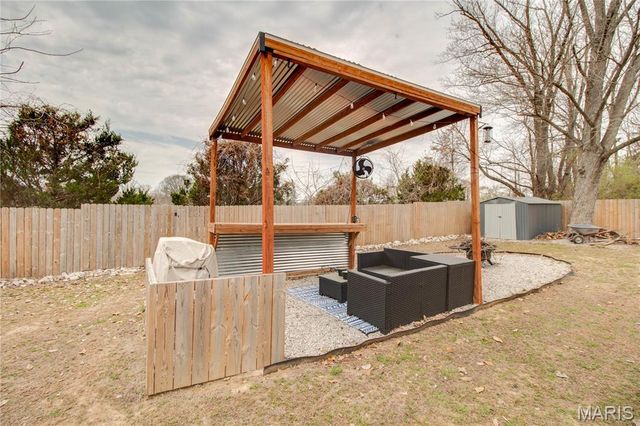 2190 Morning Star Drive, Alton, IL 62002