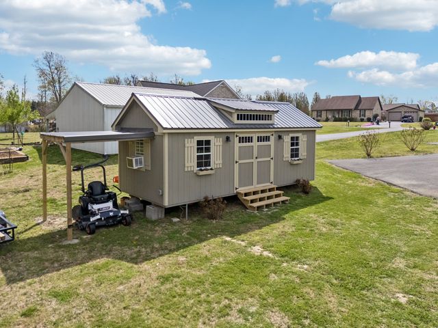 458 Kyson Cir, Lafayette, TN 37083