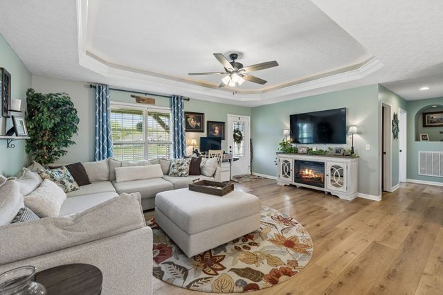 458 Kyson Cir, Lafayette, TN 37083