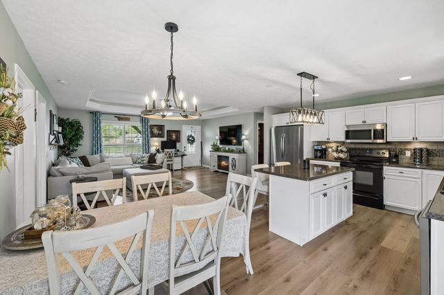 458 Kyson Cir, Lafayette, TN 37083