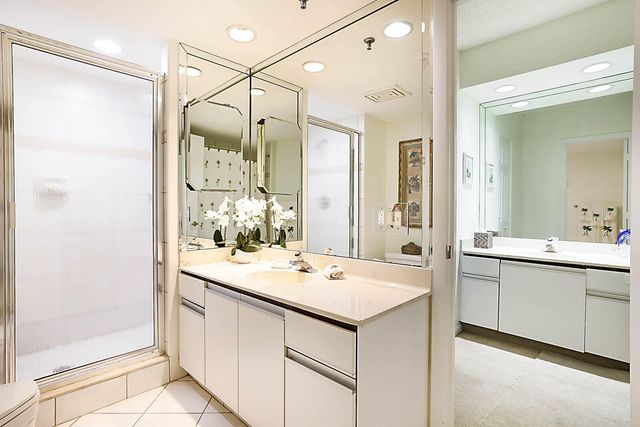 2917 S Ocean Boulevard 405, Highland Beach, FL 33487
