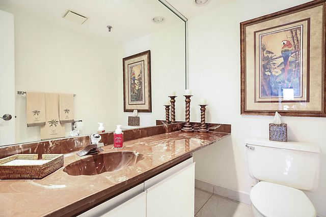 2917 S Ocean Boulevard 405, Highland Beach, FL 33487