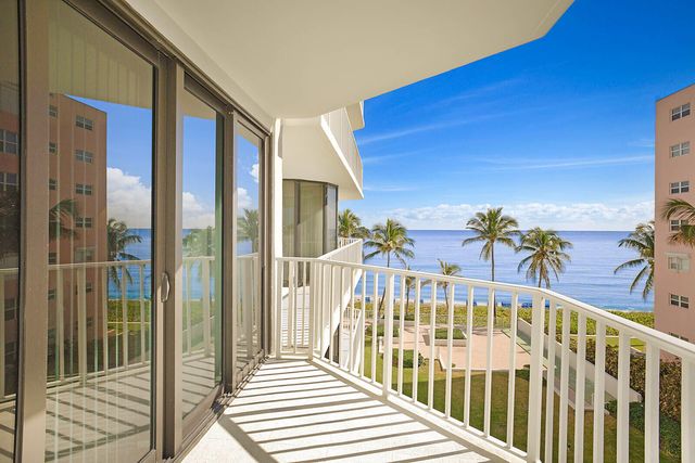 2917 S Ocean Boulevard 405, Highland Beach, FL 33487