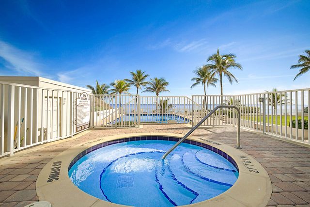 2917 S Ocean Boulevard 405, Highland Beach, FL 33487
