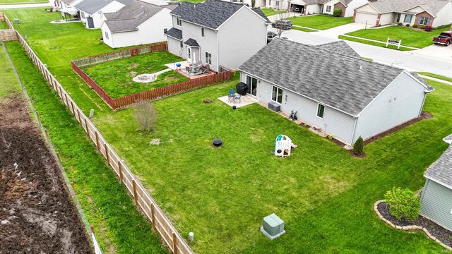 15001 Towne Gardens Drive, Huntertown, IN 46748