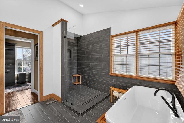 19873 BETHPAGE CT, Ashburn, VA 20147