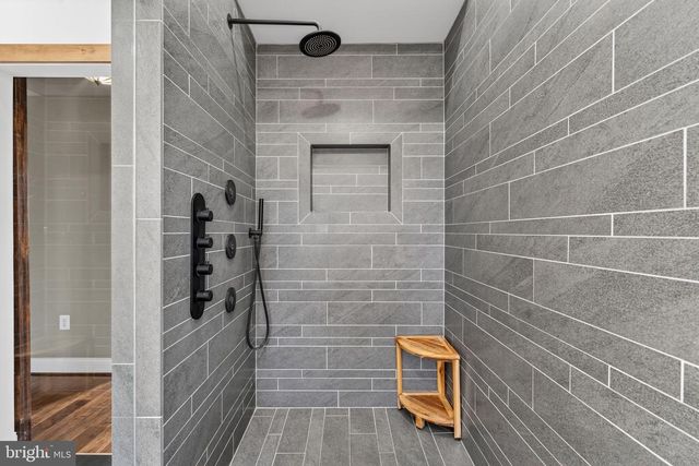 19873 BETHPAGE CT, Ashburn, VA 20147