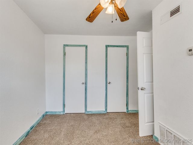 4214 S 24th West Avenue, Tulsa, OK 74107