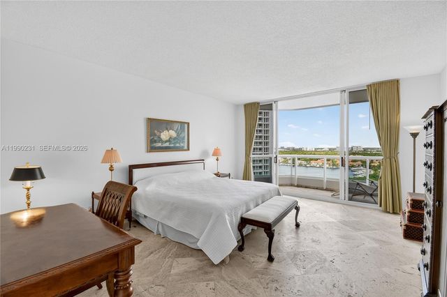 21150 Point Place 1505, Aventura, FL 33180