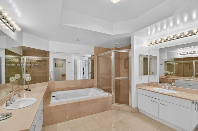 21150 Point Place 1505, Aventura, FL 33180