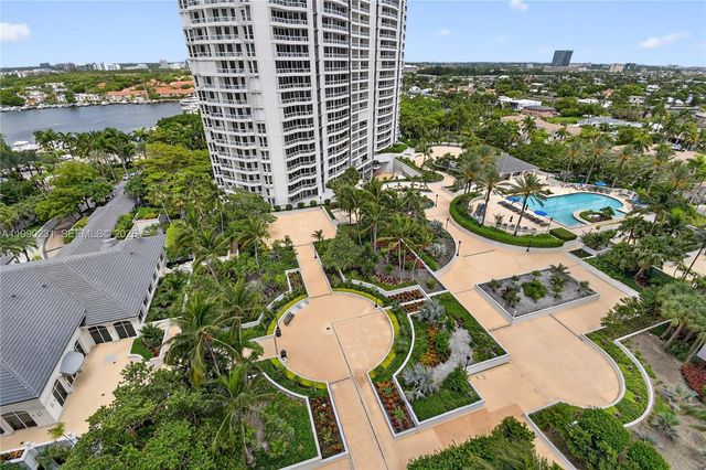 21150 Point Place 1505, Aventura, FL 33180