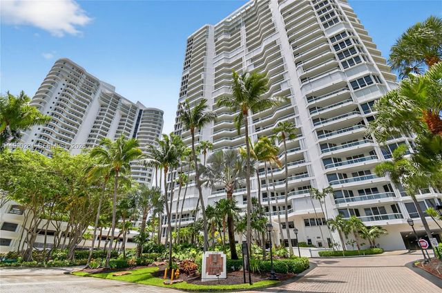 21150 Point Place 1505, Aventura, FL 33180