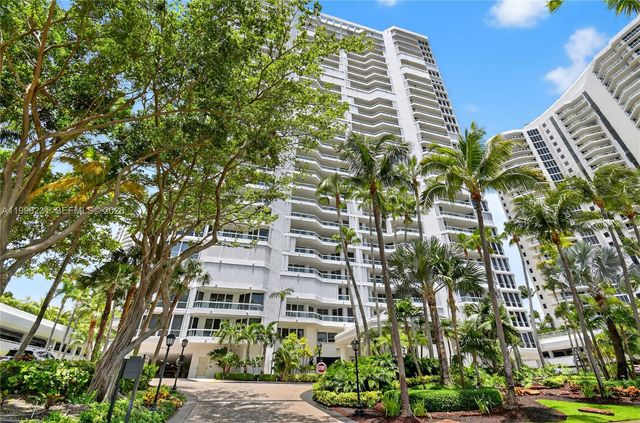 21150 Point Place 1505, Aventura, FL 33180