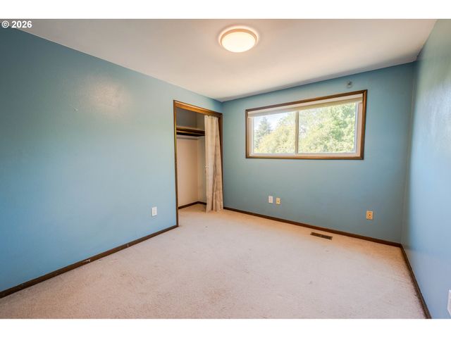 20775 Sw VIENNA Dr, Beaverton, OR 97078