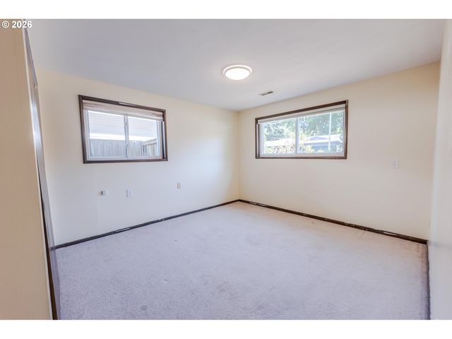 20775 Sw VIENNA Dr, Beaverton, OR 97078