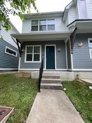 1901 Meridian St Apt B, Nashville, TN 37207