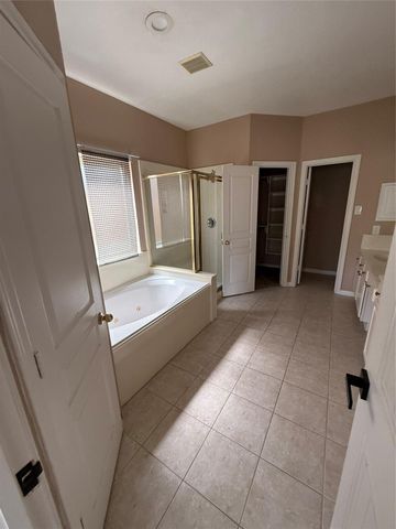 11902 Miramar Shores Drive, Houston, TX 77065