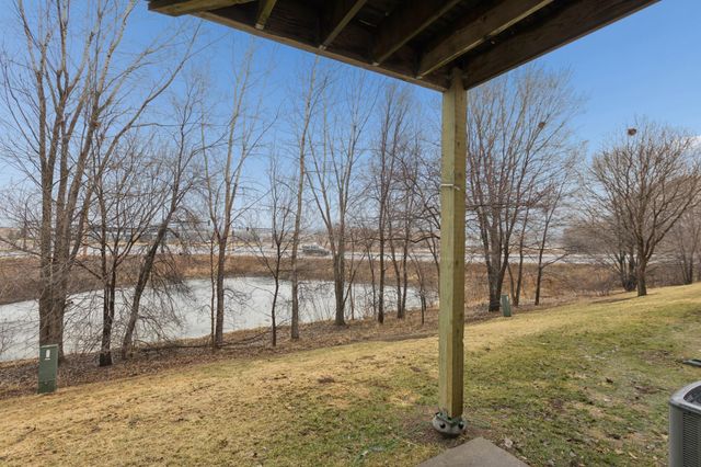 8362 Parkview Avenue NE, Otsego, MN 55330