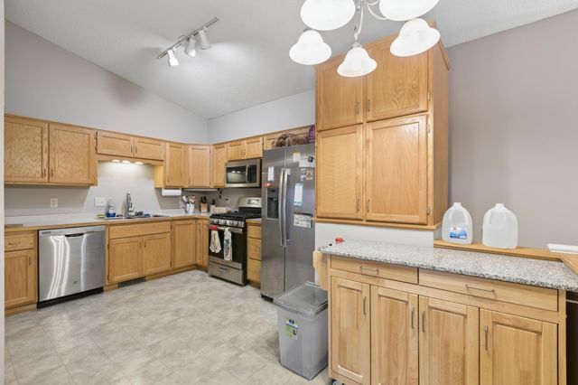 8362 Parkview Avenue NE, Otsego, MN 55330