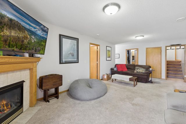 8362 Parkview Avenue NE, Otsego, MN 55330