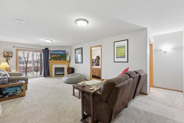 8362 Parkview Avenue NE, Otsego, MN 55330