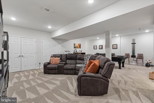 619 AMERICA DR, Horsham, PA 19044