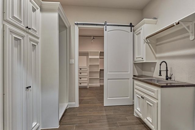 11618 Renaissance Drive, Montgomery, TX 77356