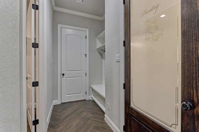 11618 Renaissance Drive, Montgomery, TX 77356