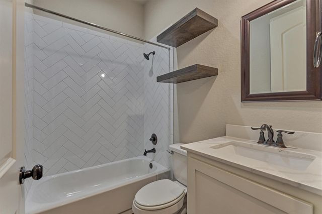 11618 Renaissance Drive, Montgomery, TX 77356