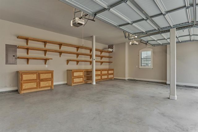 11618 Renaissance Drive, Montgomery, TX 77356