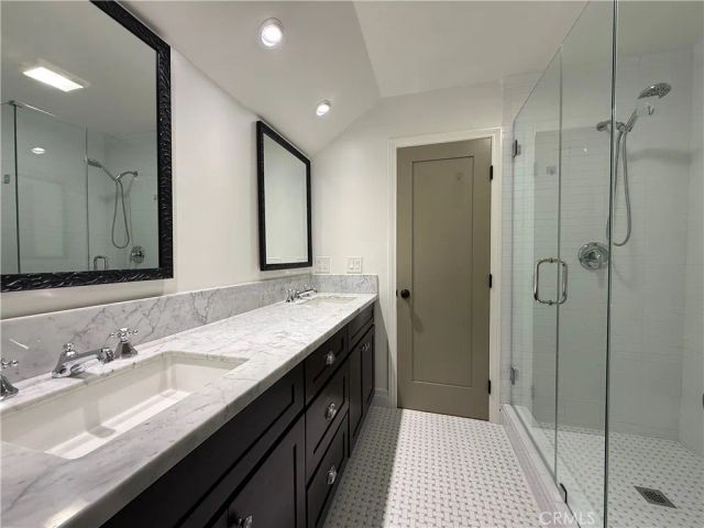 15772 Grey Oaks Street, Westminster, CA 92683