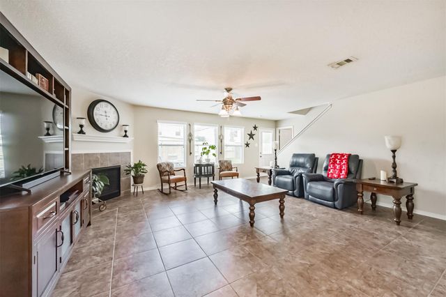 5615 Turmeric Drive, Baytown, TX 77521