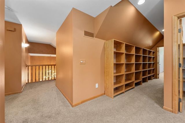 3521 Glen Way, Eau Claire, WI 54701